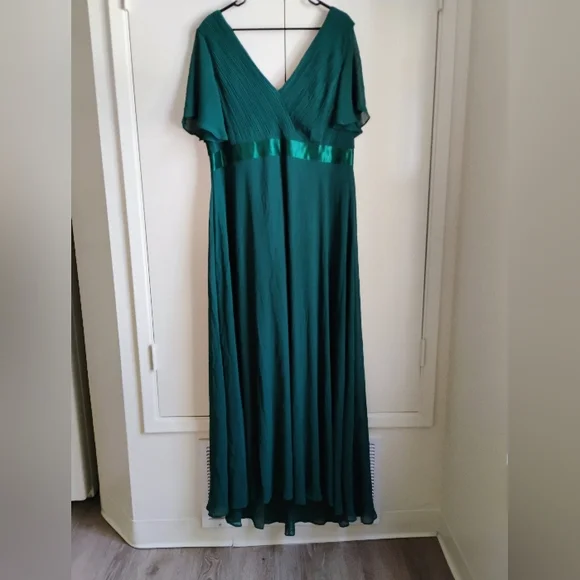 Long Chiffon Empire Waist Bridesmaid Dress with Short Flutter Sleeves ~ Emerald - Picture 12 of 14